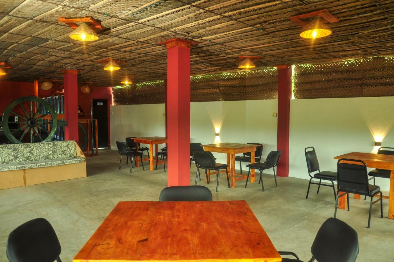 Airport Tourist Resort Katunayaka Dış mekan fotoğraf