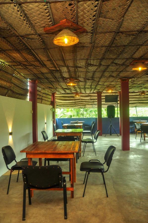 Airport Tourist Resort Katunayaka Dış mekan fotoğraf